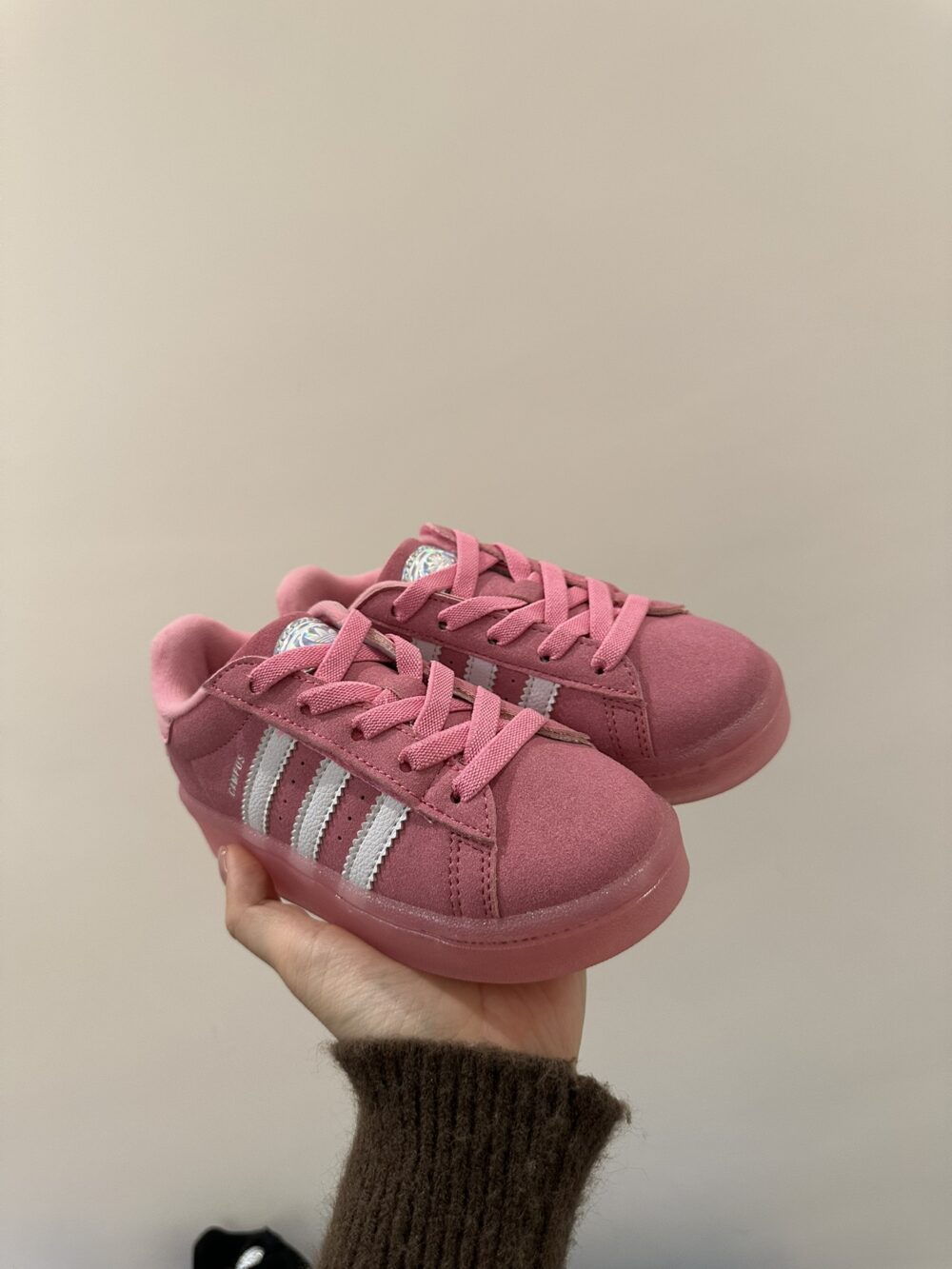 i1768210298_6216_5 預購👟 兒童 adidas 發光休閒鞋|走路就會亮 ✨