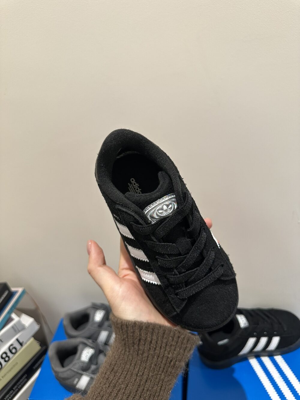 i1768210352_510_4 預購👟 兒童 adidas 發光休閒鞋|走路就會亮 ✨